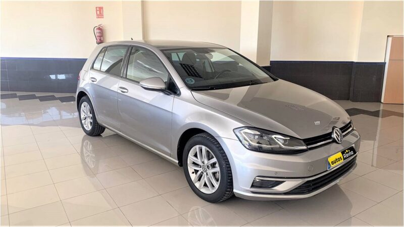 VW Golf 1.6 TDi Advance BMT 115CV (Gris Oscuro) - Imagen 5