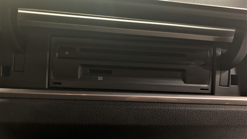 VW Touran 1.6 TDi Advance BMT DSG 115CV (7 plazas) - Imagen 11