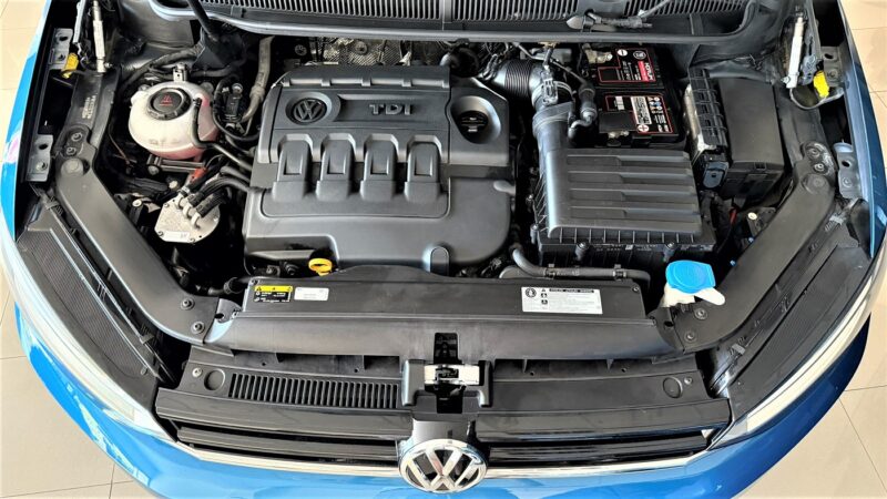 VW Touran 1.6 TDi Advance BMT DSG 115CV (7 plazas) - Imagen 14
