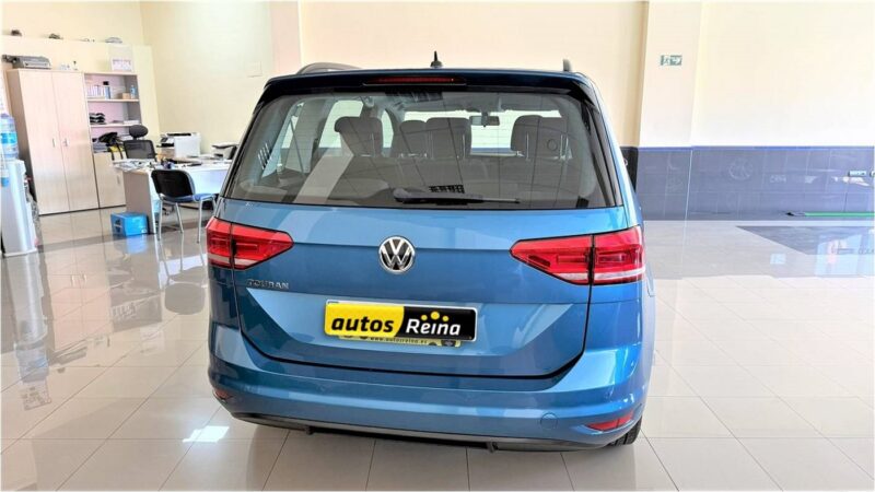 VW Touran 1.6 TDi Advance BMT DSG 115CV (7 plazas) - Imagen 18