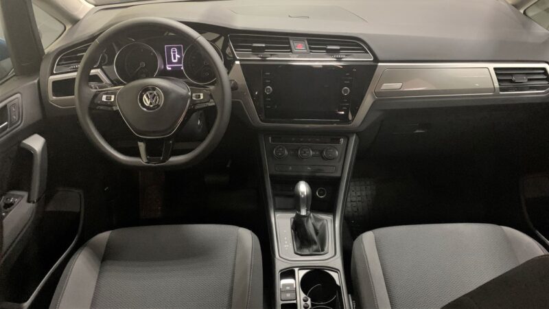 VW Touran 1.6 TDi Advance BMT DSG 115CV (7 plazas) - Imagen 2