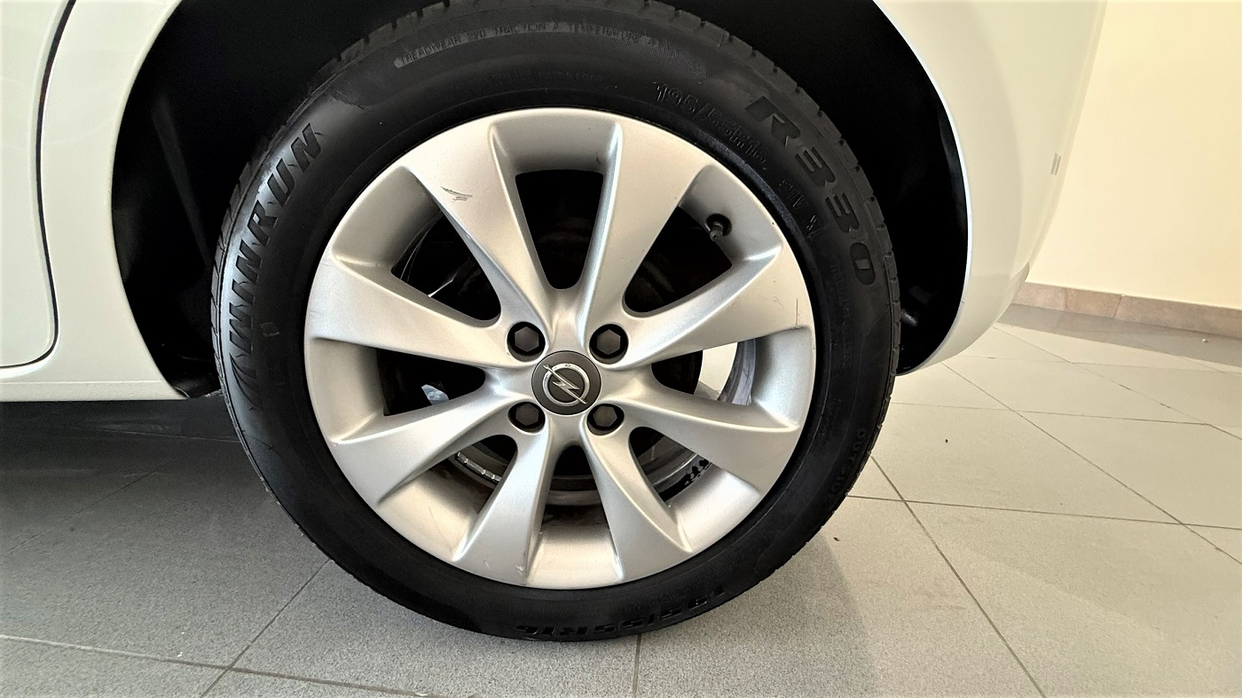 Opel Corsa E 1.4 Selective AUTOMATICO 90CV - Imagen 11